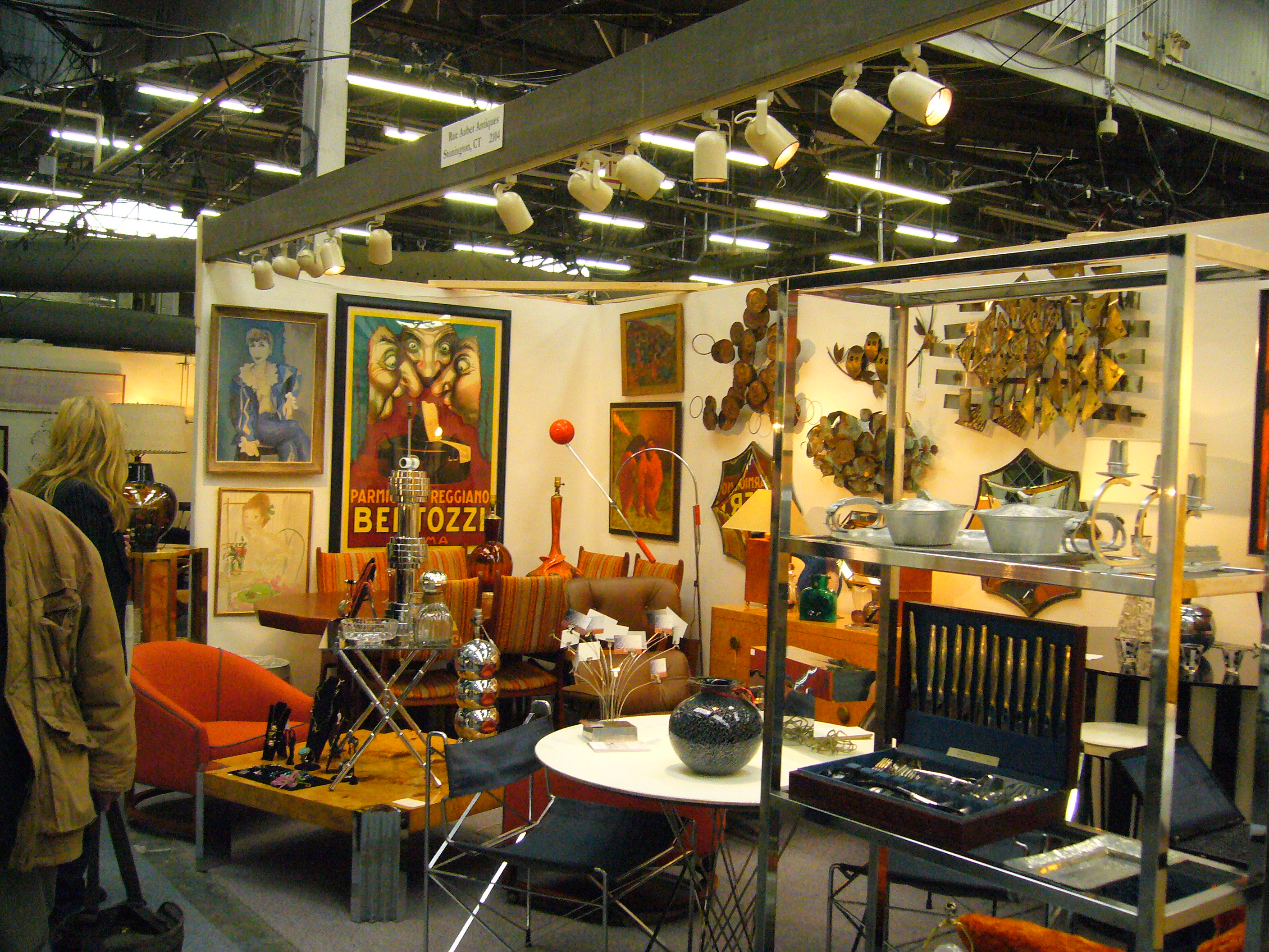 Closing Bell: Pier Antiques Show