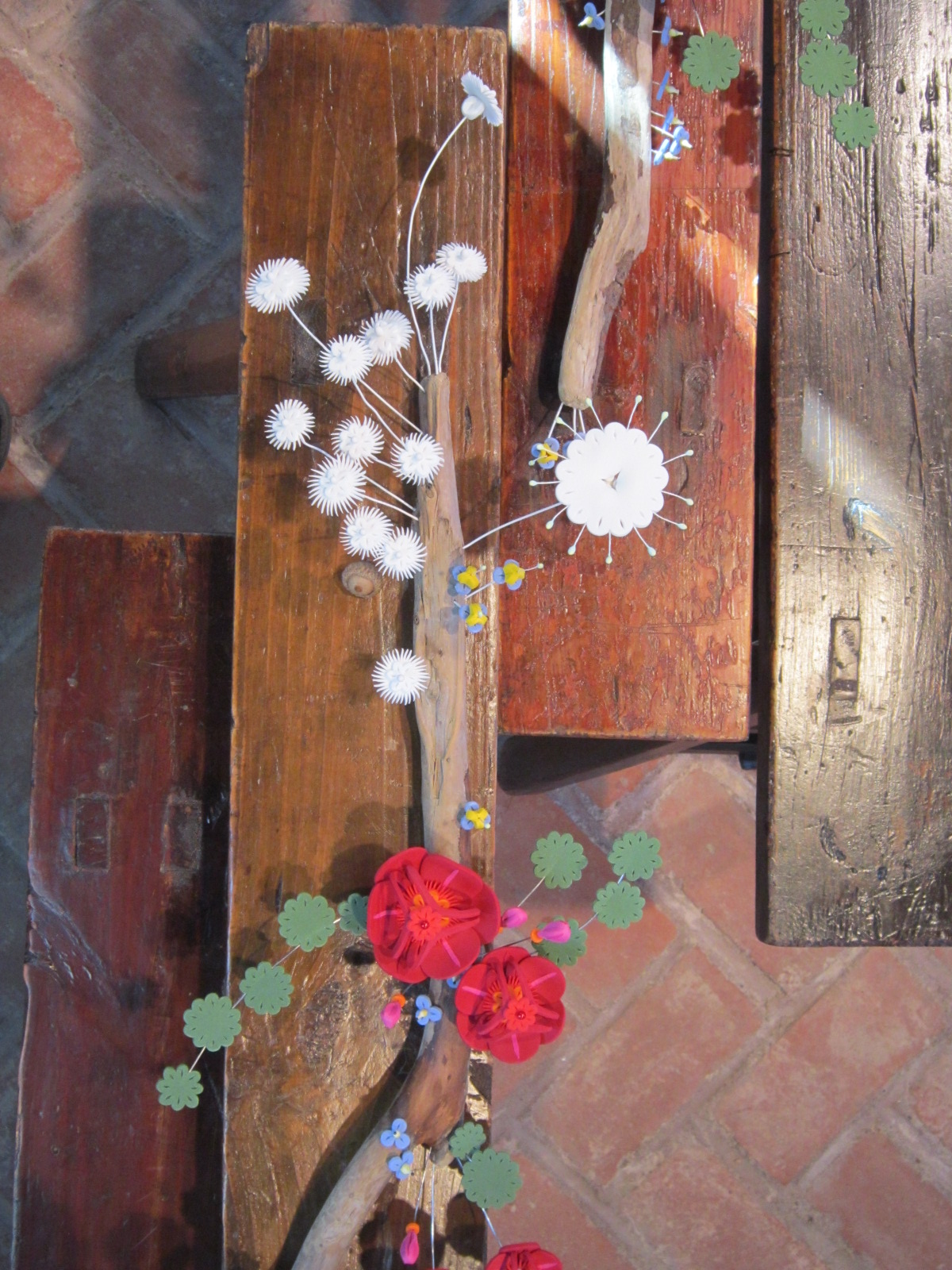 A Japanned Cell – Note on Kana Harada’s installation at the Old Jail Art Center