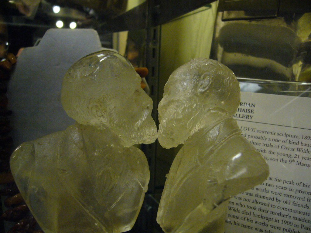 Grant Kisses Grant at Main Street Antiques Center