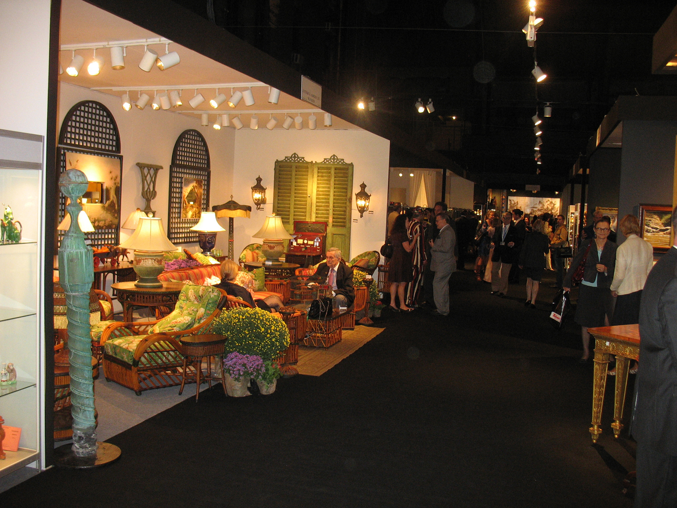 A Review: Antiques & Art at the Armory