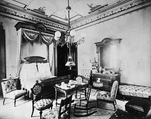 Pottier & Stymus Suite From the Estate of James C. Flood Up for Auction at Clars