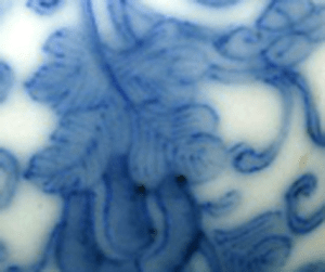 Detail of a porcelain made in Chenghua period, showing Shuang Gou style