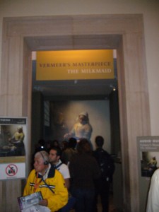 The crowd hurried to meet the most famouos milkmaid in the world The crowd hurried to meet the most famouos milkmaid in the world