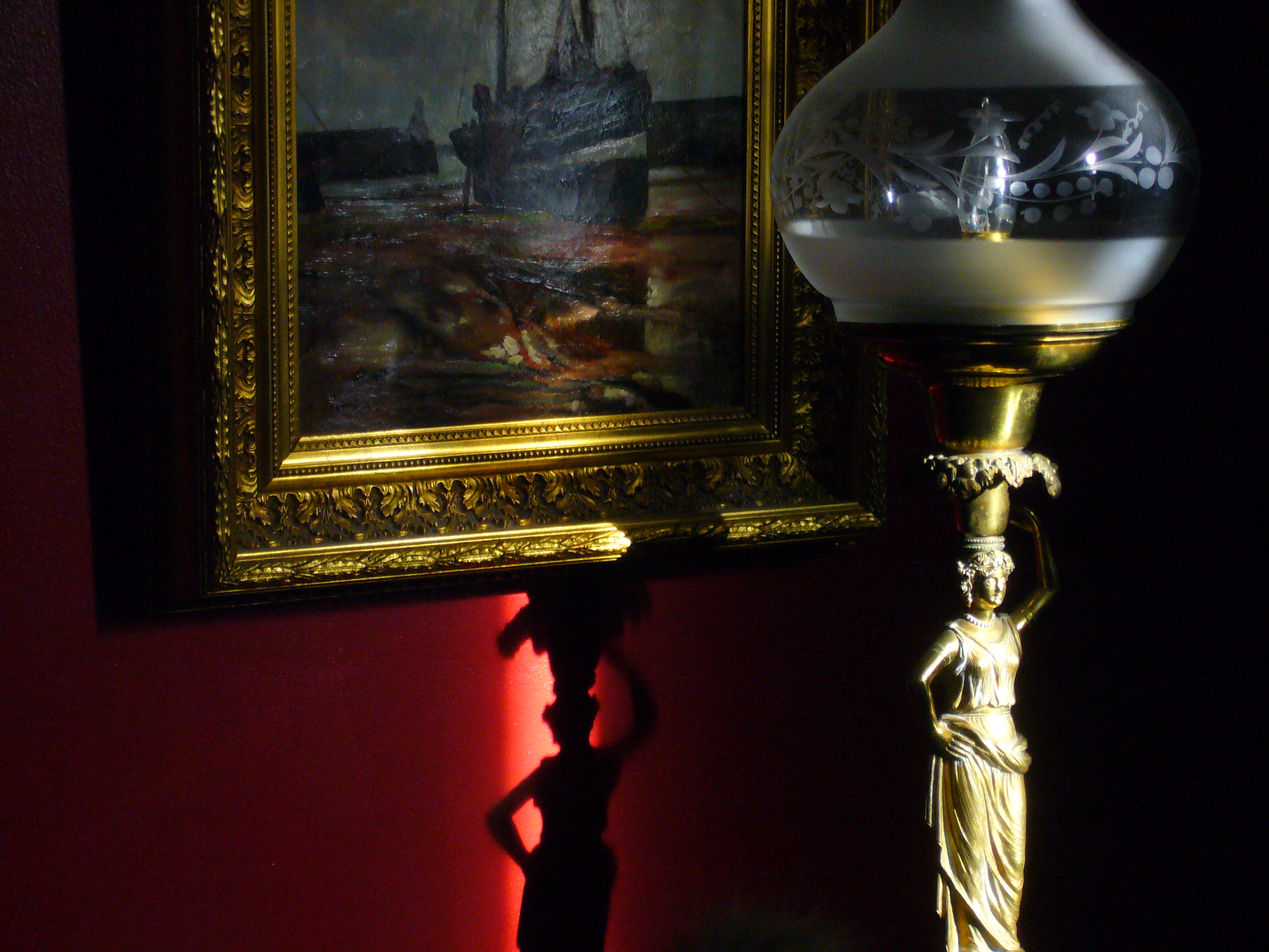 2-14 2699 – Urban Art & Antiques, Antiques Mysteries and Great Paintings