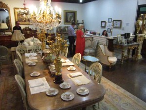 Dallas Socialite B. Ahlschlager Estate Dining