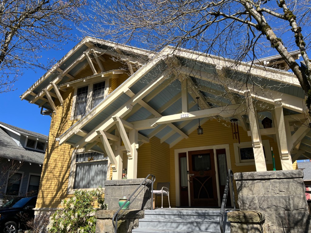 Early 20th century houses in Portland